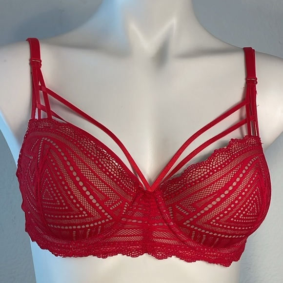 Adored by Adore Me Tessa Geo Lace Contour Underwire Bra Red 32D - Picture 2 of 7